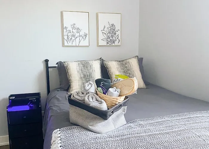 Pristine 3bdr 2ba Uchicago Chicago
